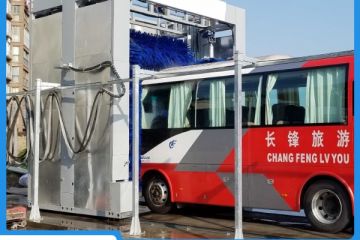 洗大客車全自動洗車機(jī)操作簡單嗎[隆茂鑫晟]